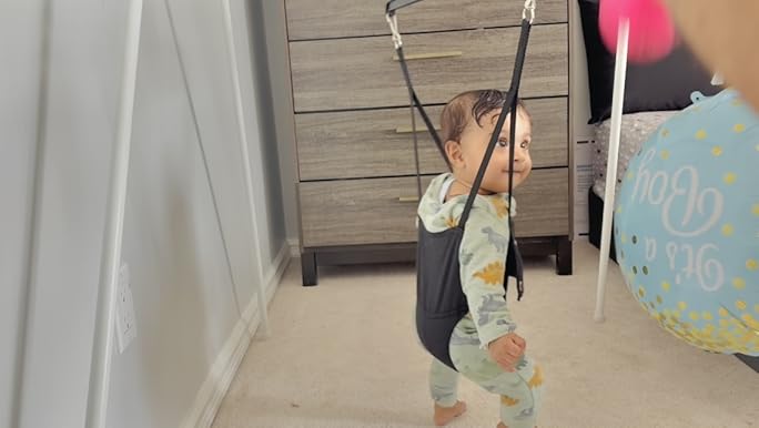 ジョリージャンパー　エリートモデル Amazon.com : Jolly Jumper Elite (Grey) Baby Exerciser